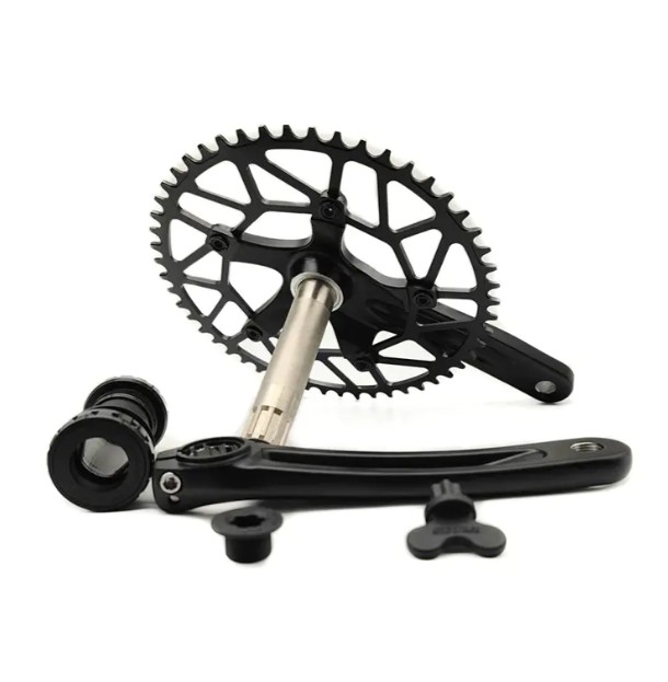 What are the advantages of AL6061-T6 alloy in Folding Bike Single Chainwheel & Crank Set compared with other alloy materials in terms of durability and weight?